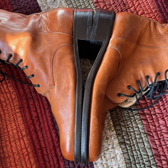 Vintage 90s Joan&David brown stamped Italian leather steampunk style ankle boots - Picture 5 of 16